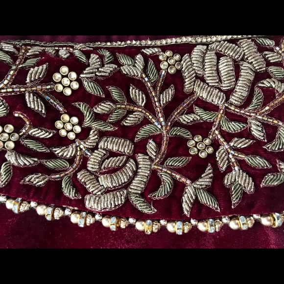 Indian Designer Suit / Gown - Picture 4 of 4